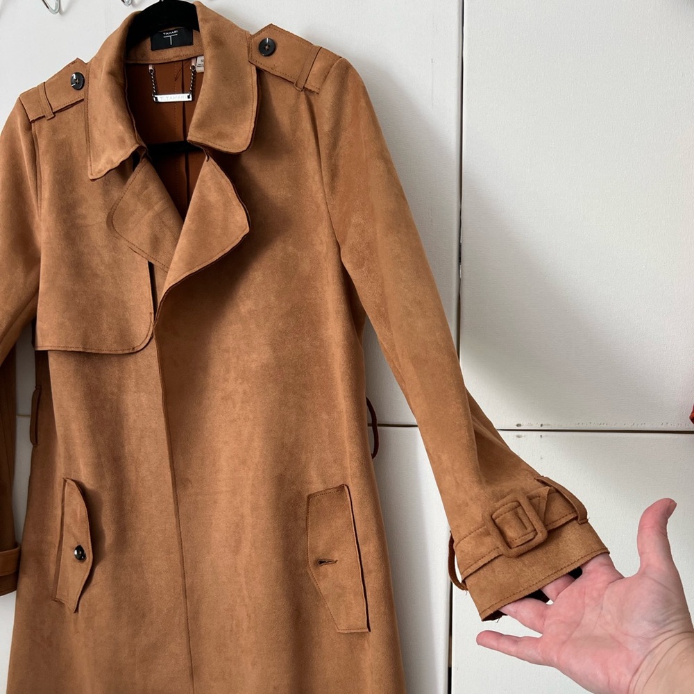 Tahari “Faux Leather” Coat with Pockets - Picture 7 of 17